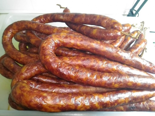 Краковская колбаса в свиных черевах