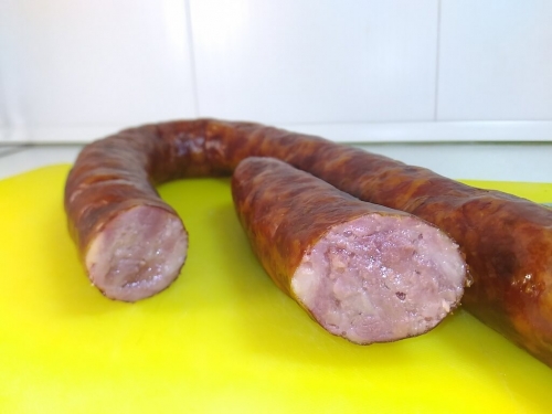 Копченая краковская колбаса