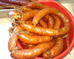 Полтавская - копченая колбаса из свинины (не жирная)